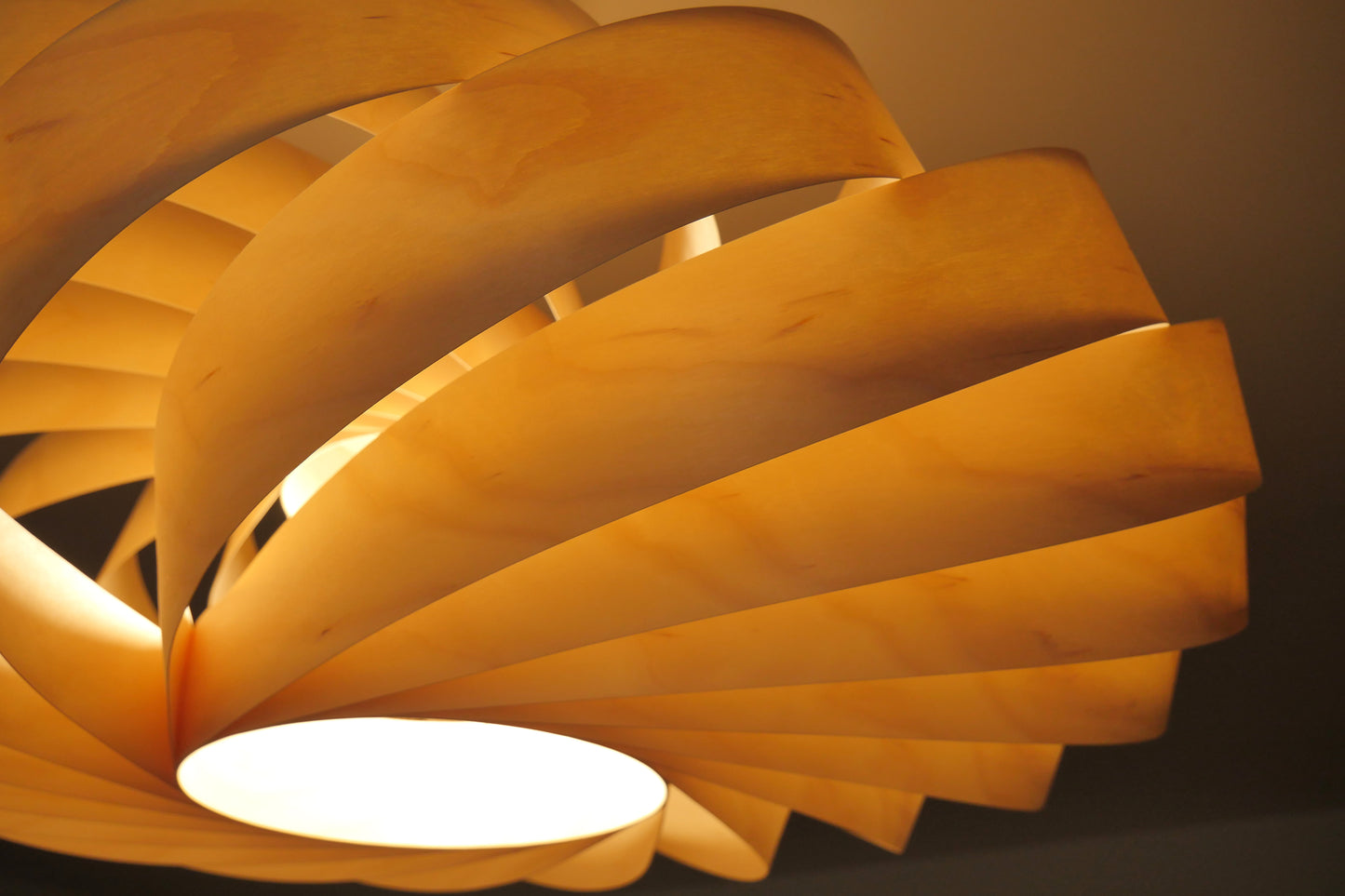 L06B, Suspension artisanale en placage de bouleau, 60-70cm